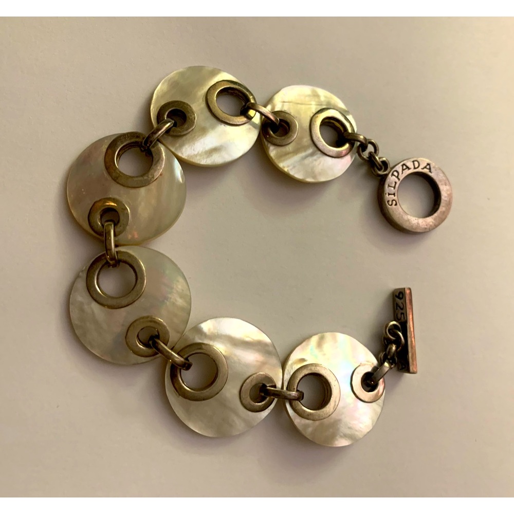 Silpada Sterling Silver Mother of Pearl Toggle Bracelet B1694